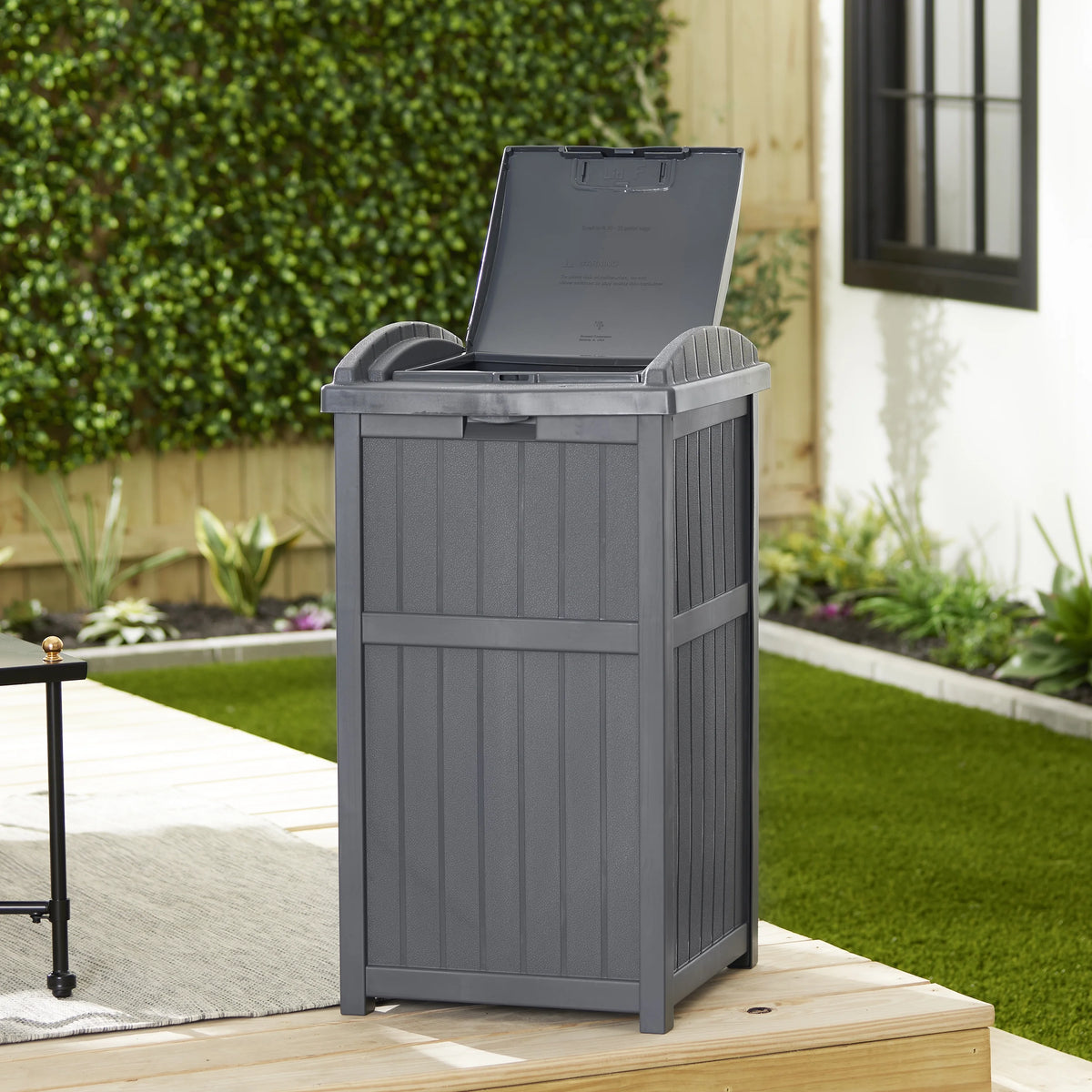 33 Gallon Outdoor Garbage Waste Bin B929