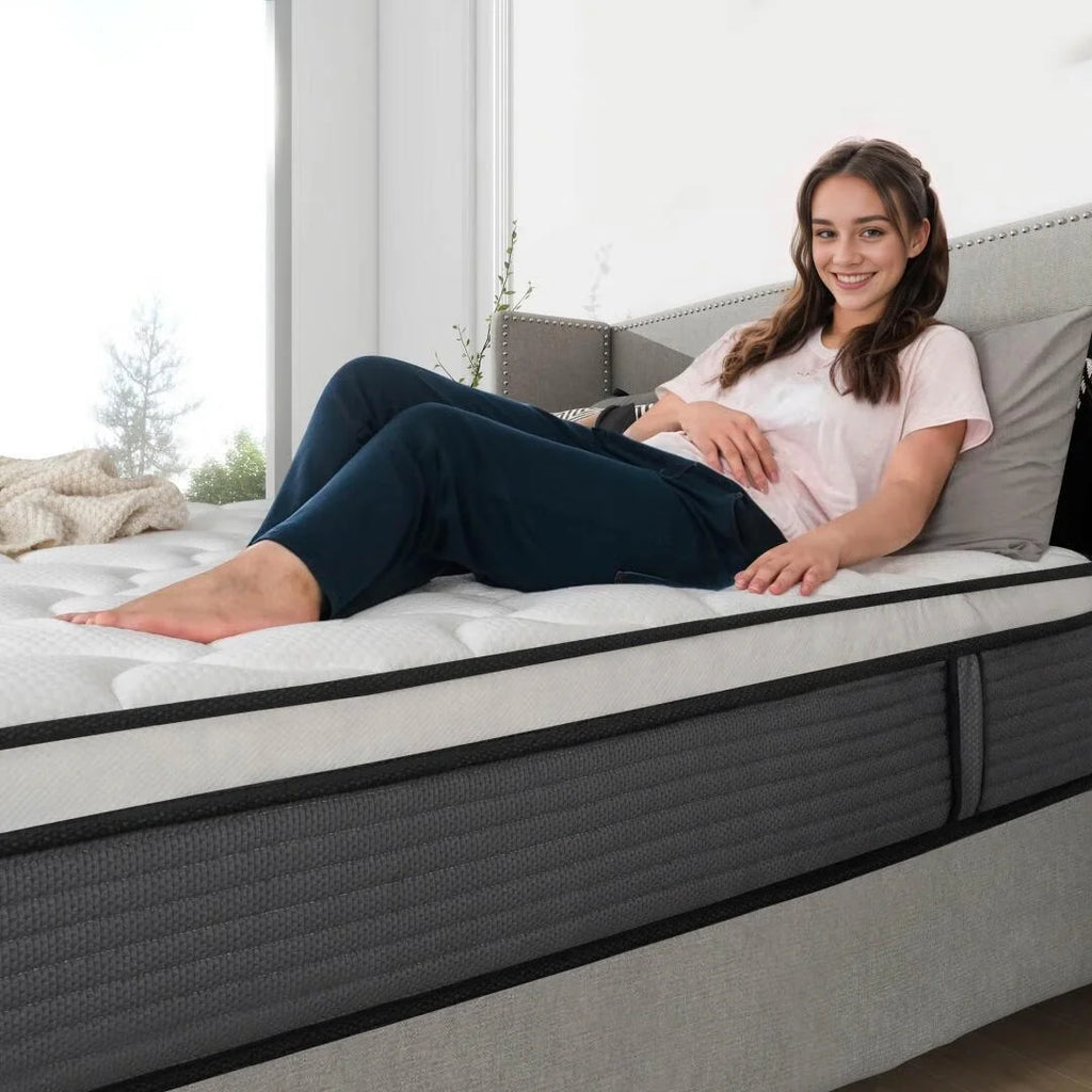 Queen 12 Inch Hybrid Innerspring Mattress with Memory Foam T29397