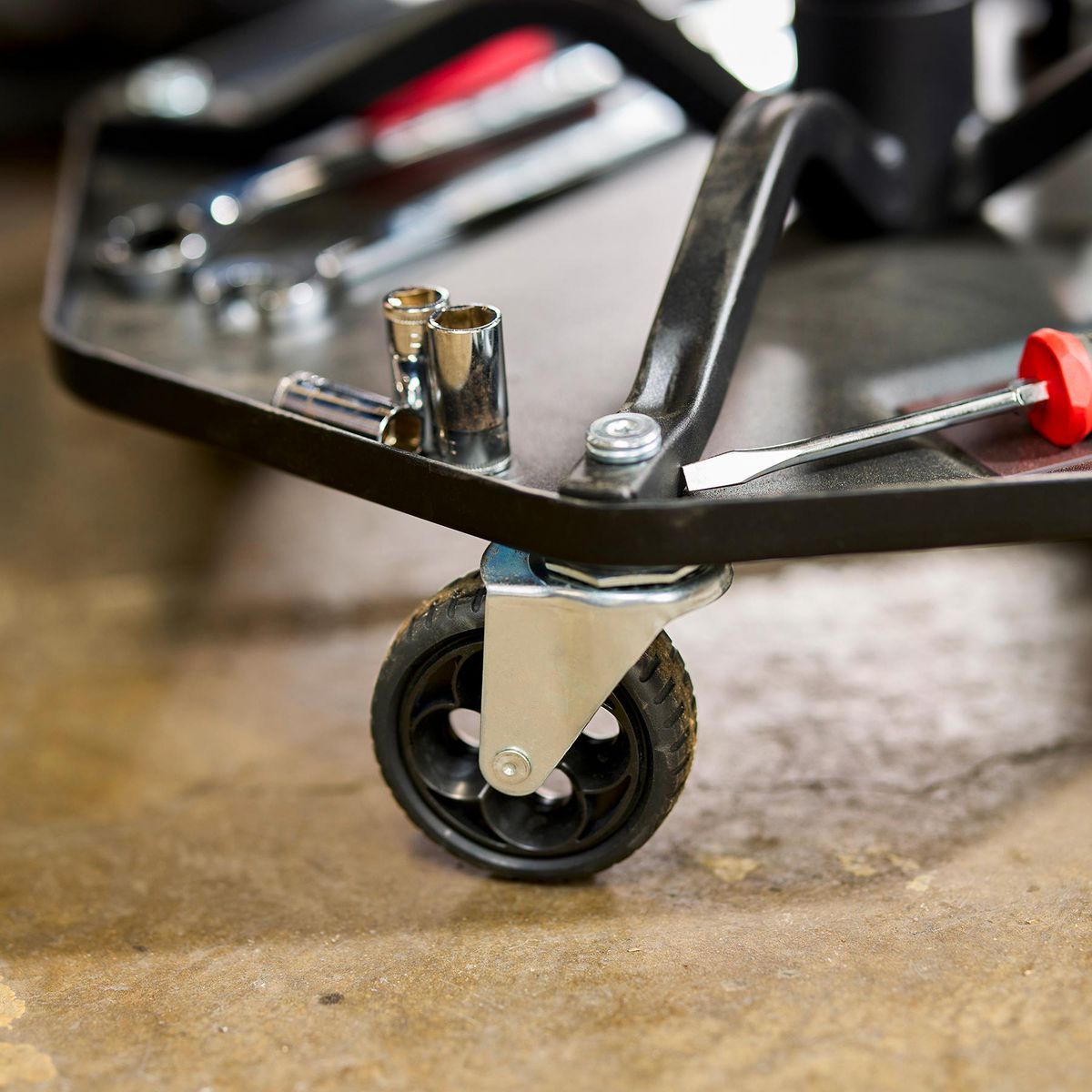 Adjustable Shop Seat with Tool Storage B63809