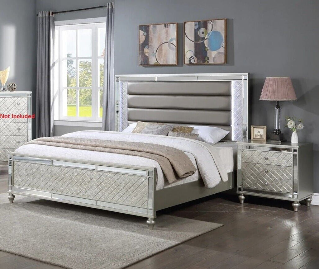 King Size Upholstery LED Bed and Nightstands U888425