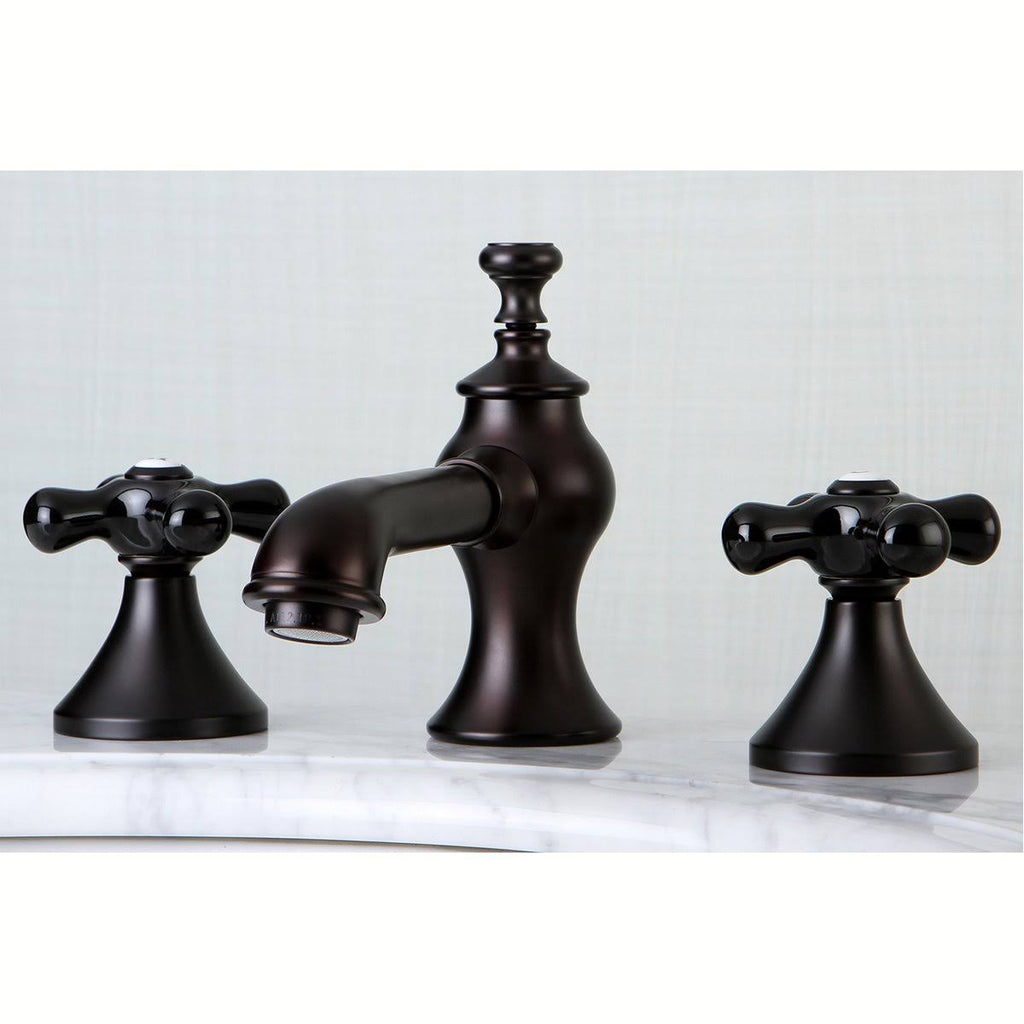 Polished Brass Widespread Bathroom Faucet U4928