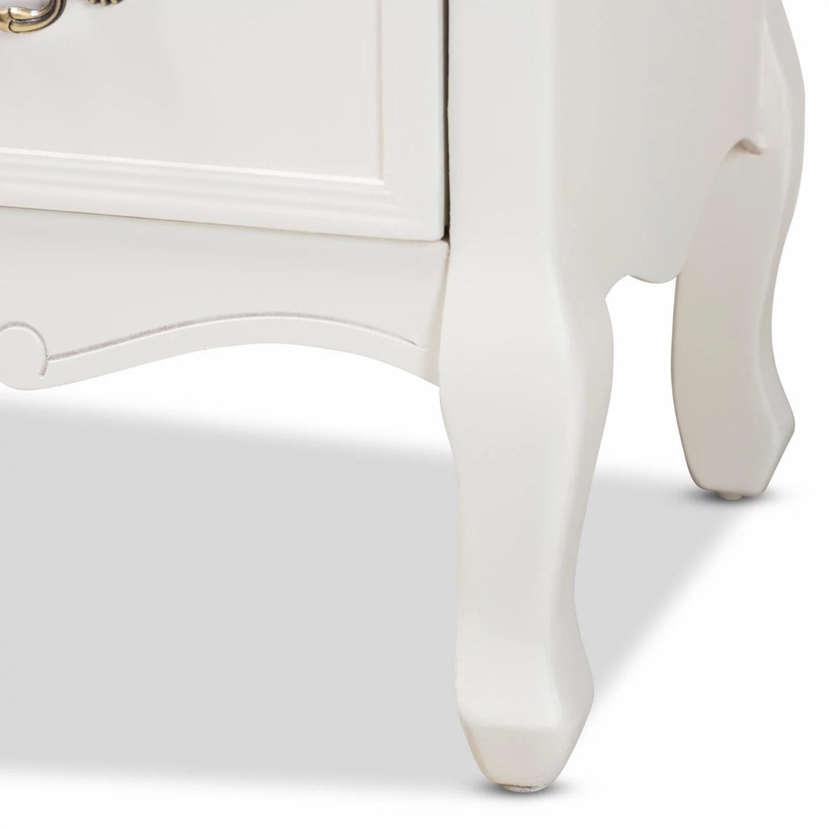 White and Oak 4-Drawer Accent Dresser L981078