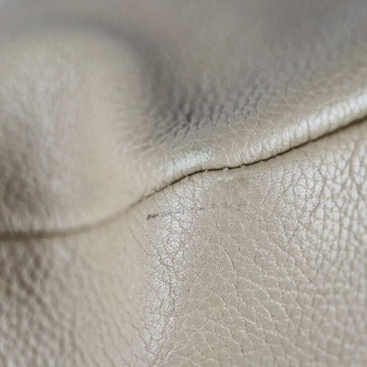 Pre-Owned Beige Leather 2WAY Shoulder Bag T1895