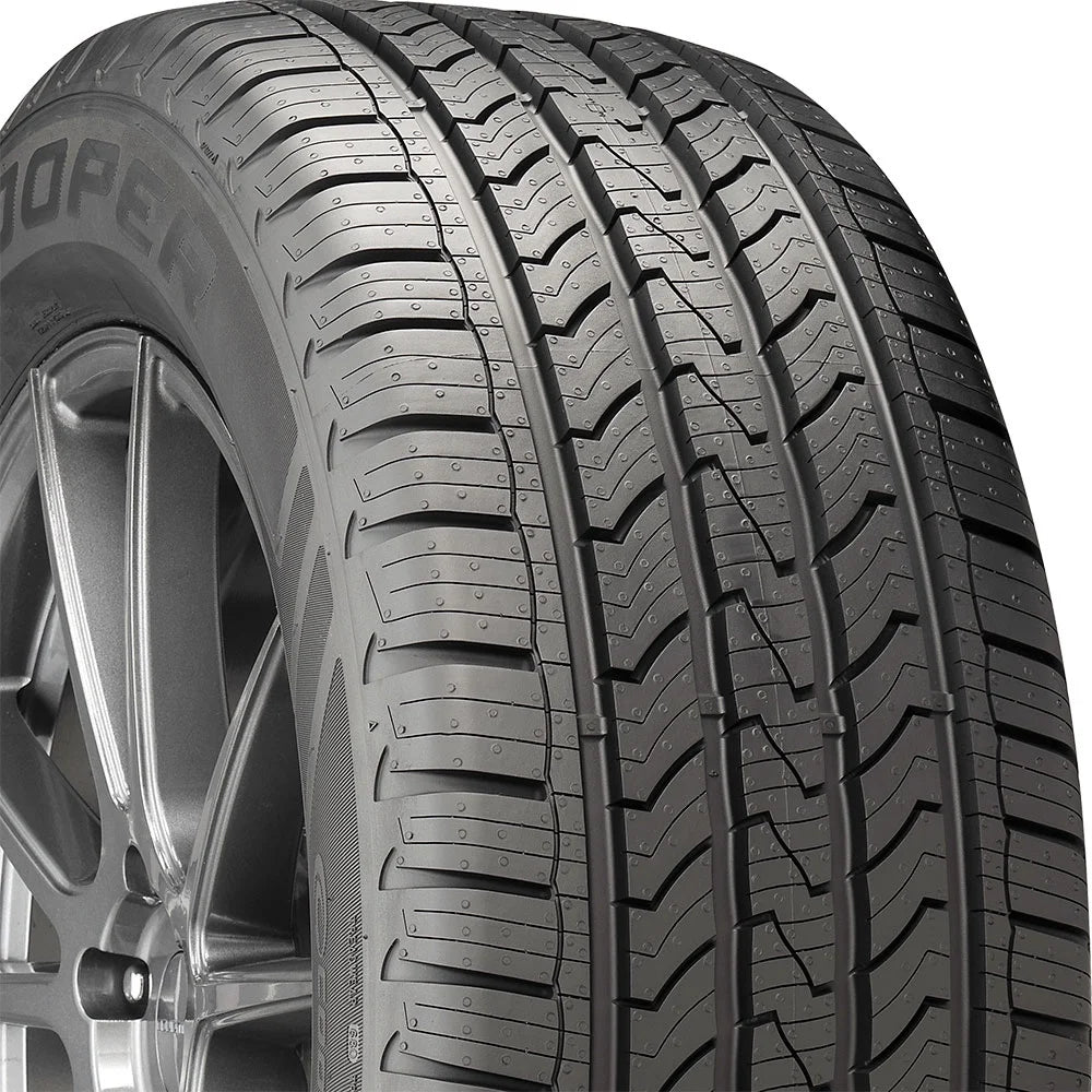 All-Season 225/55R18 98H Tire O792