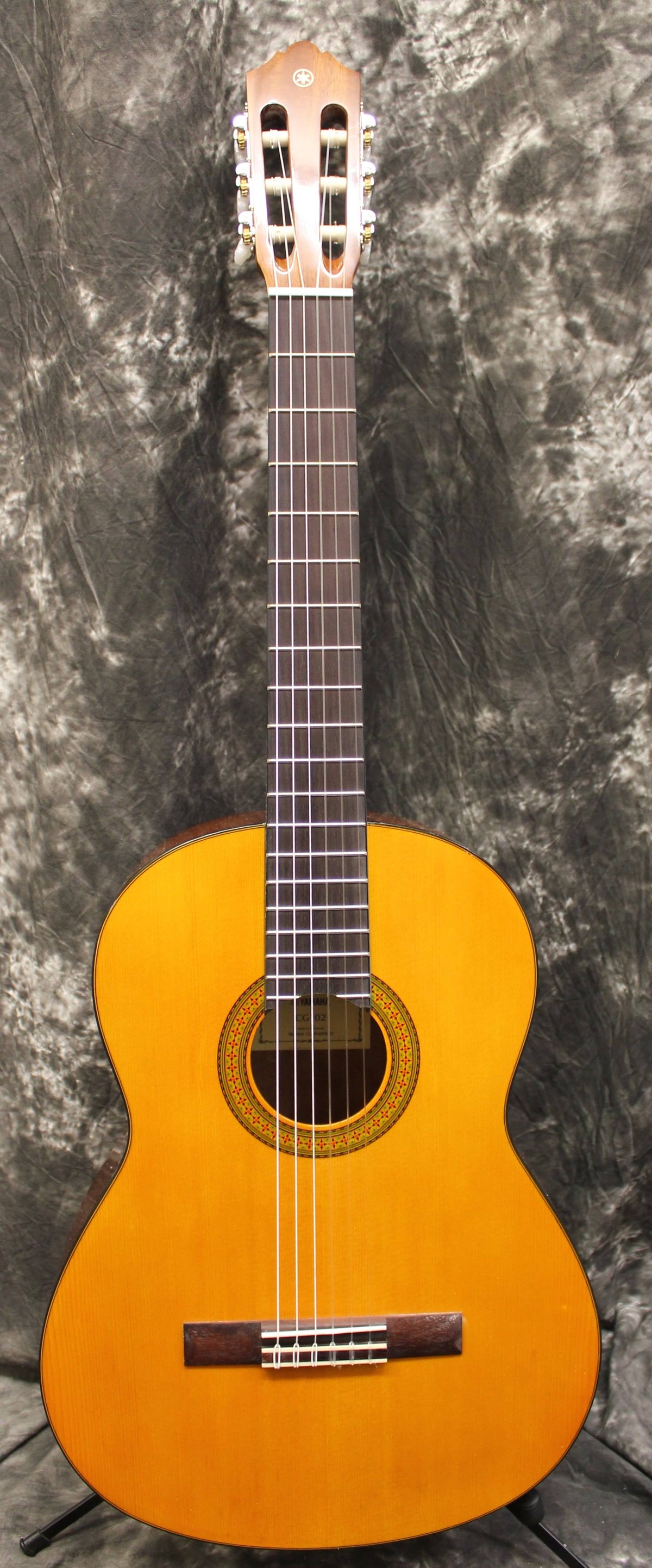 Natural Classical Acoustic Guitar E782