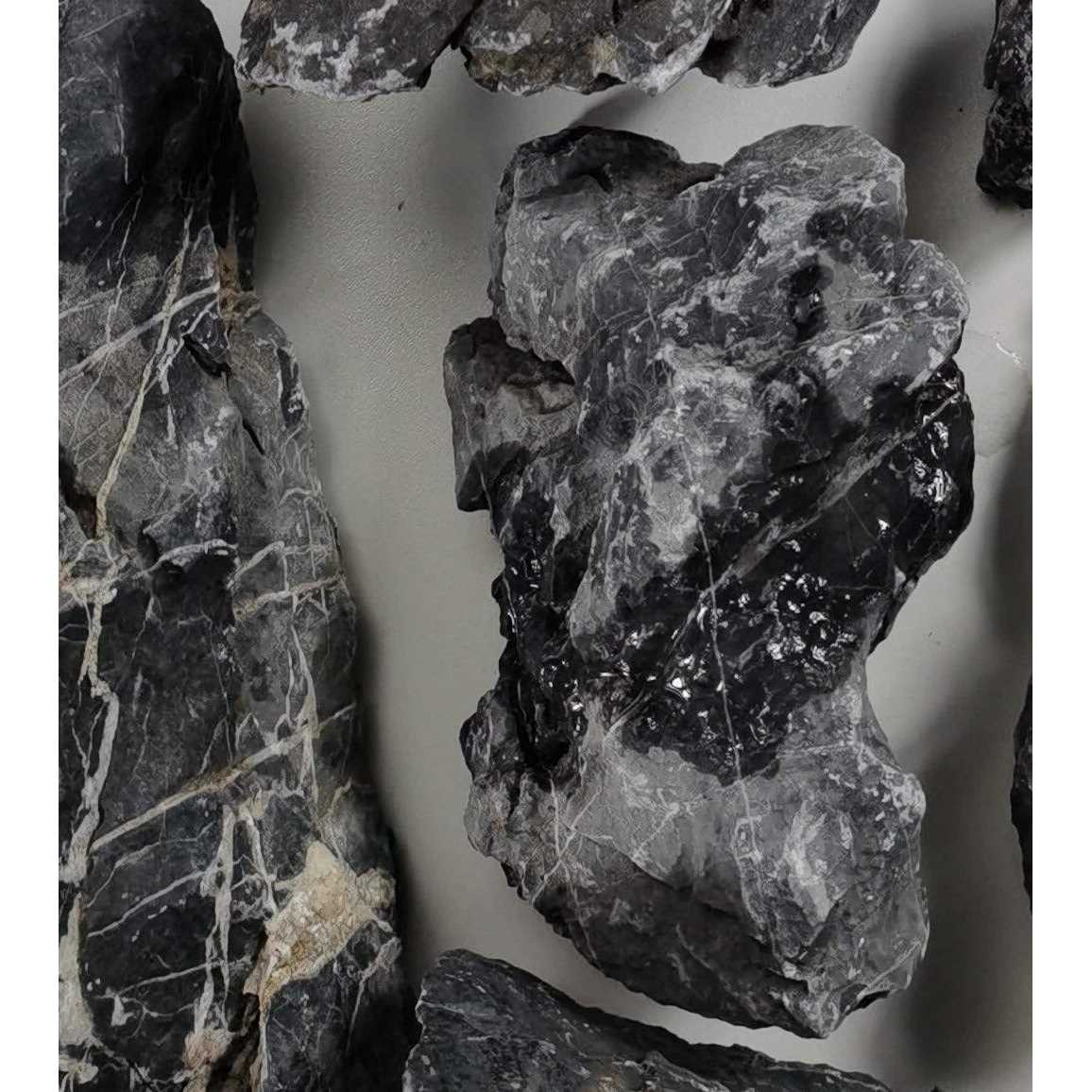 44 lb Rock Stone for Aquariums U7325