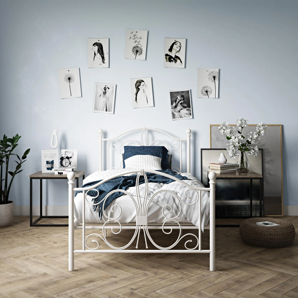 White Twin Metal Bed Q46156