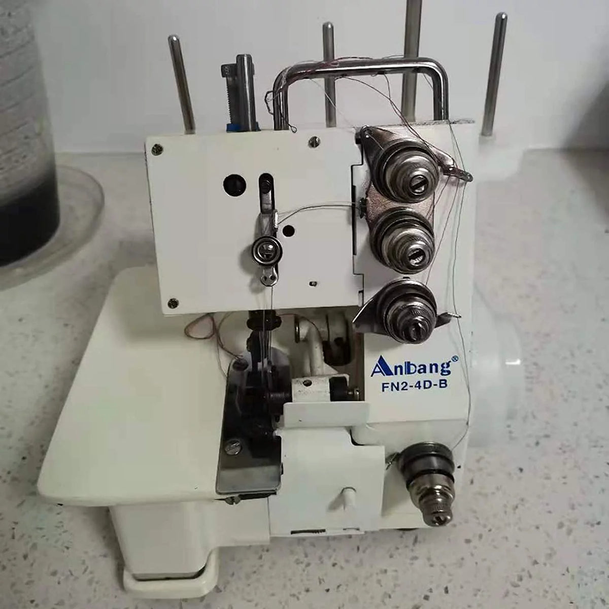 Four-Thread Overlock Serger Sewing Machine with Foot Controller T3055